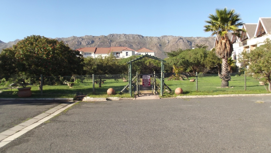 0 Bedroom Property for Sale in Whispering Pines Western Cape